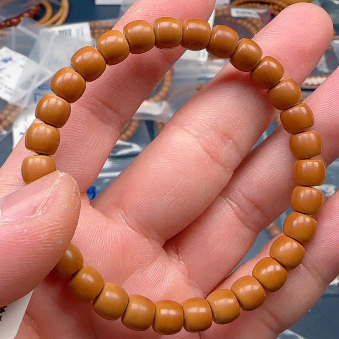 橄榄核手串老挝SSS级核尖极限弧尺寸7.4