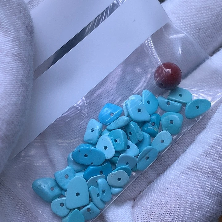 南红玛瑙未镶嵌珠宝奇石