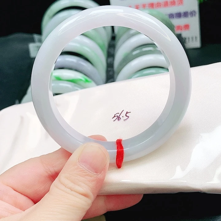 翡翠未镶嵌手镯154