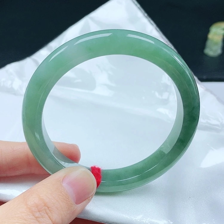 【闪购商品】翡翠手镯未镶嵌天然翡翠手镯