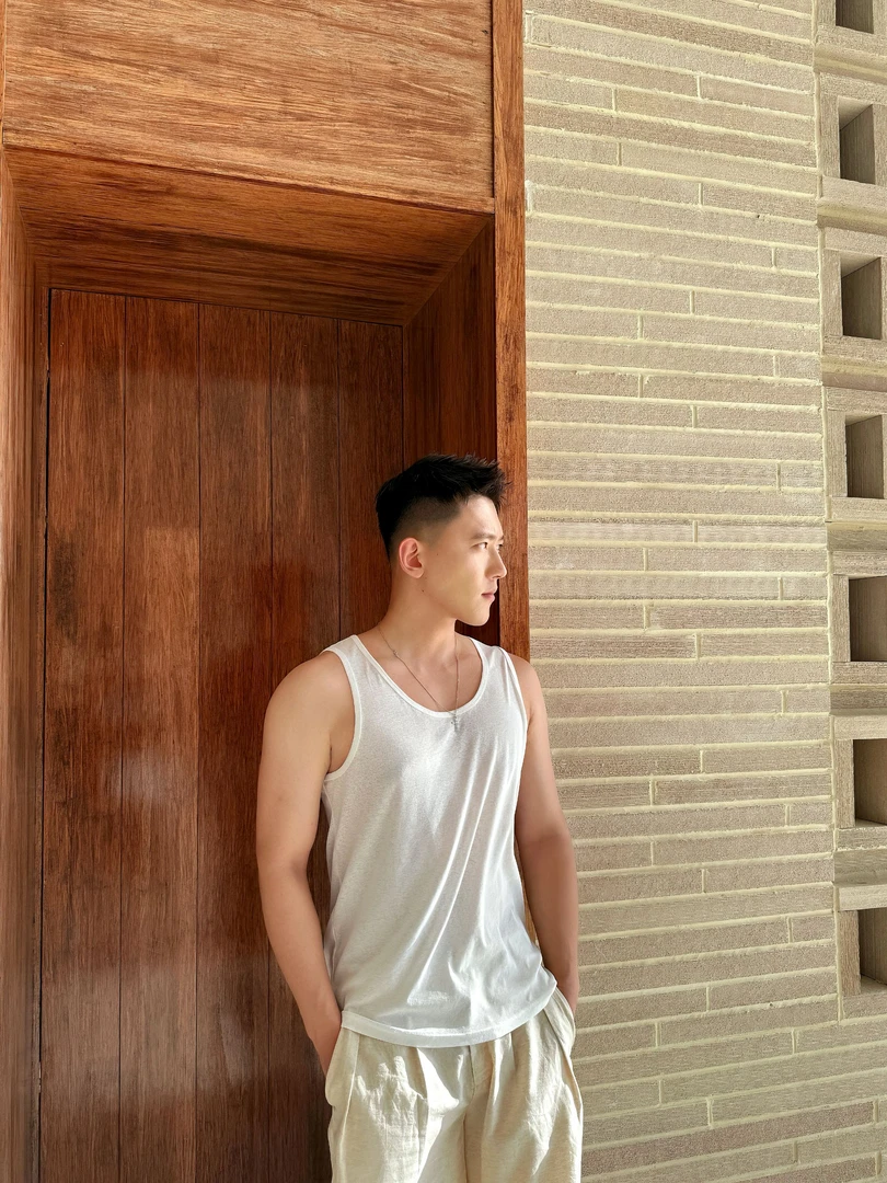 SONSUN | X张力 白色 宽松肌理感百搭低领口无袖薄款打底男背心