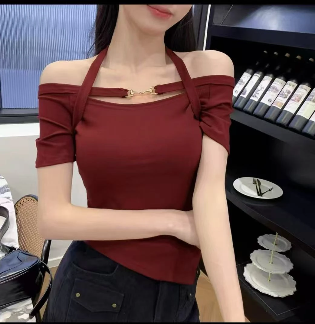 早元家  精选抠号短袖上衣