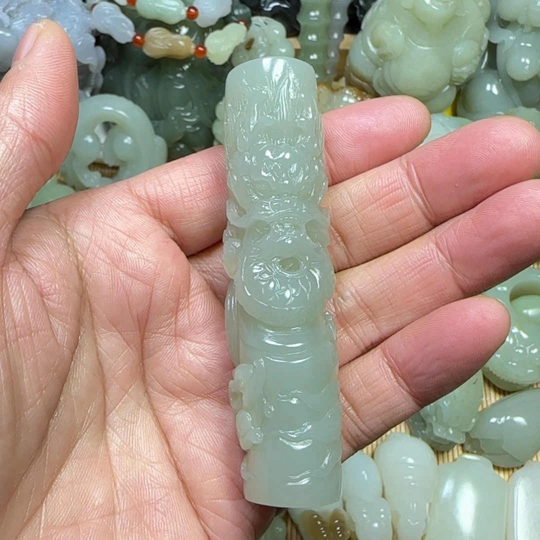 未镶嵌和田玉挂件