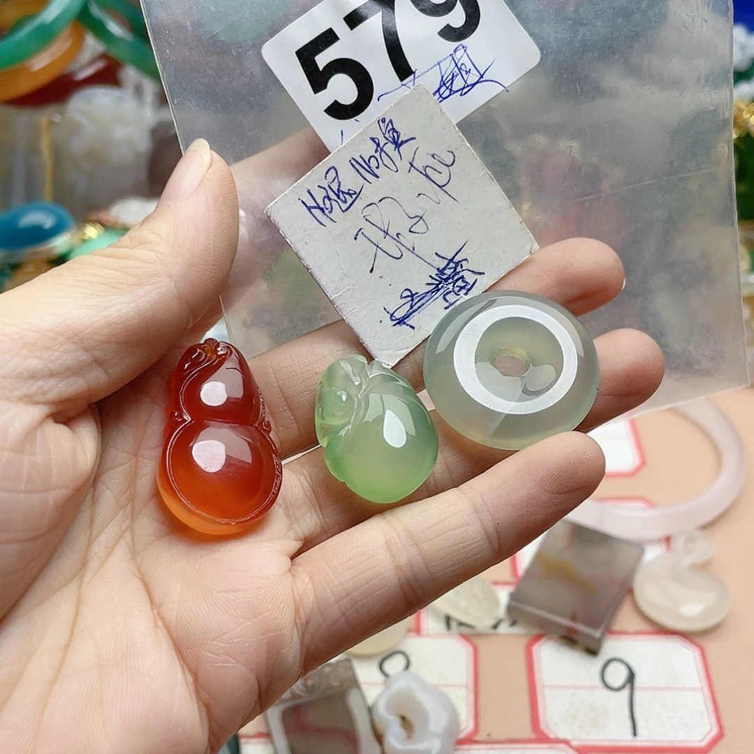 合金颈饰玛瑙/玉髓幸***星