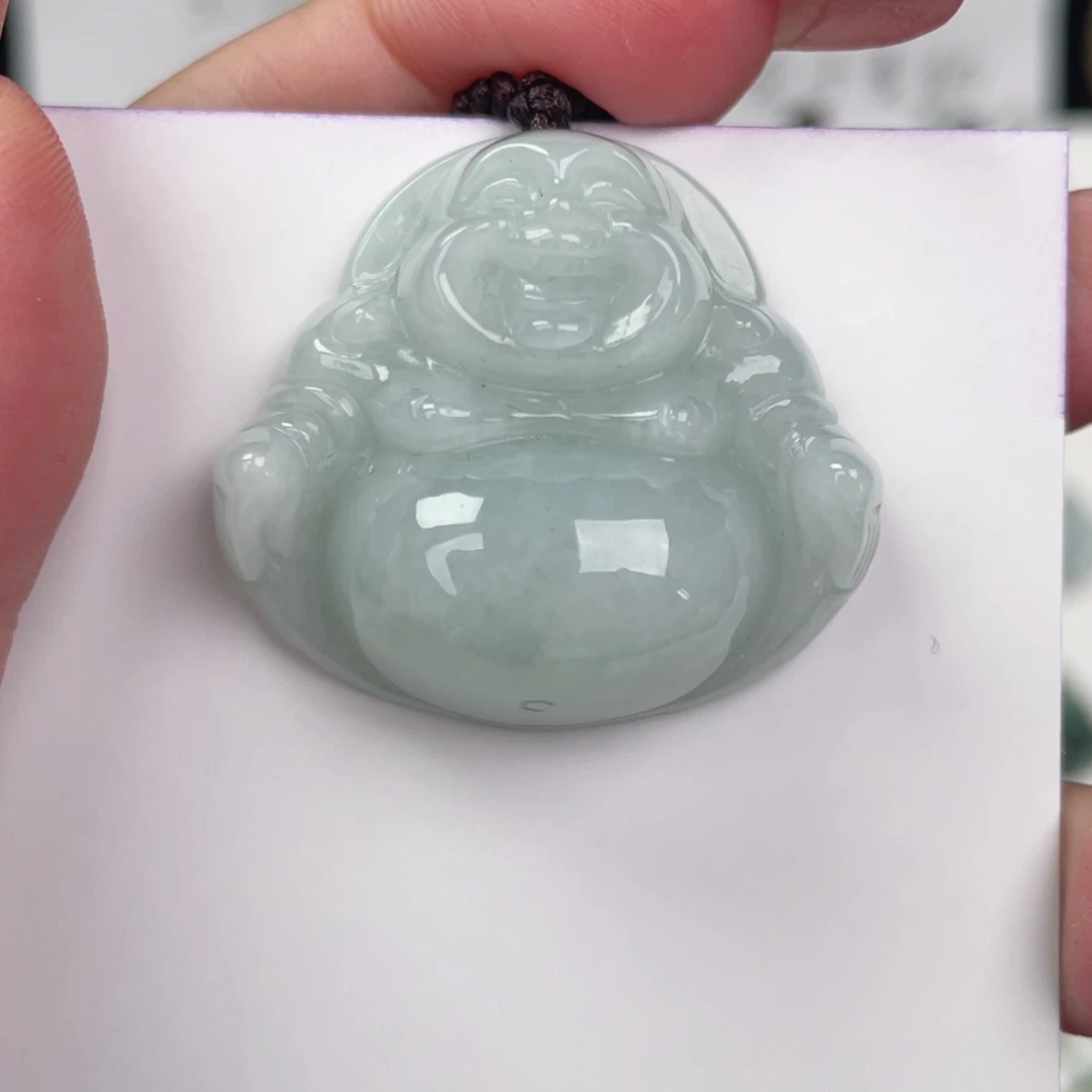 翡翠未镶嵌颈饰佛公包容心