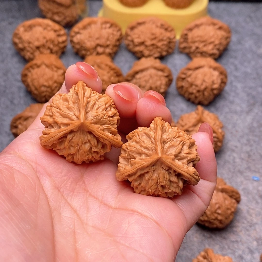 文玩核桃把件精品特价盘山三棱34