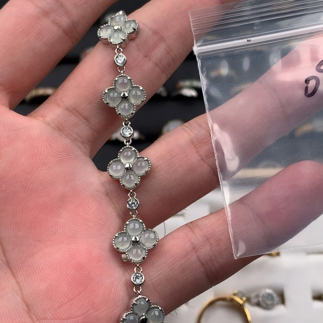 只***菜翡翠未镶嵌戒圈098