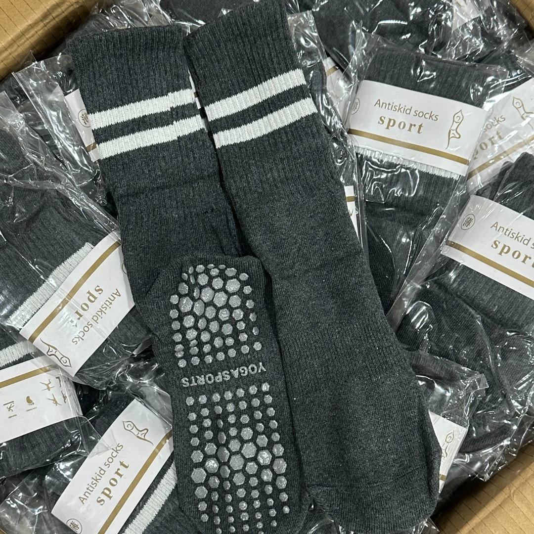 【炸福利！！！】底部防滑瑜伽袜子中筒防滑透气运动