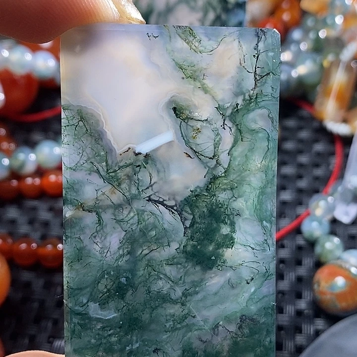 用***哥玛瑙/玉髓未镶嵌颈饰