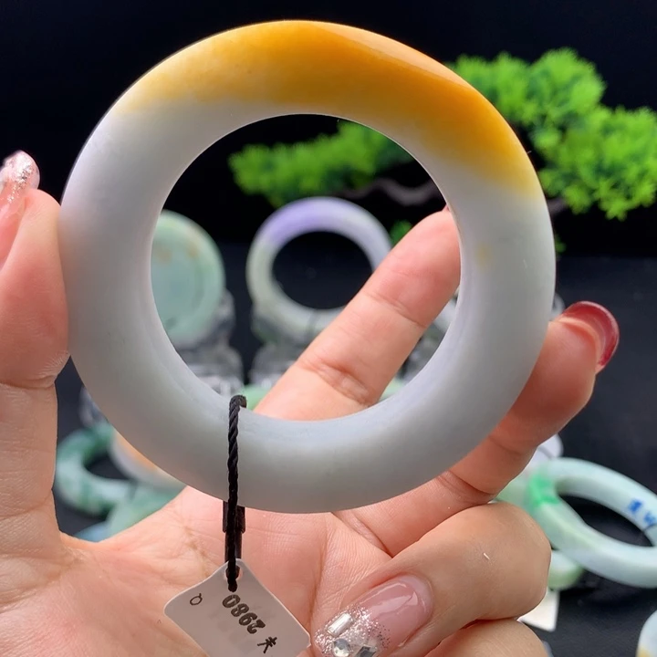 定制翡翠翡翠手镯未镶嵌