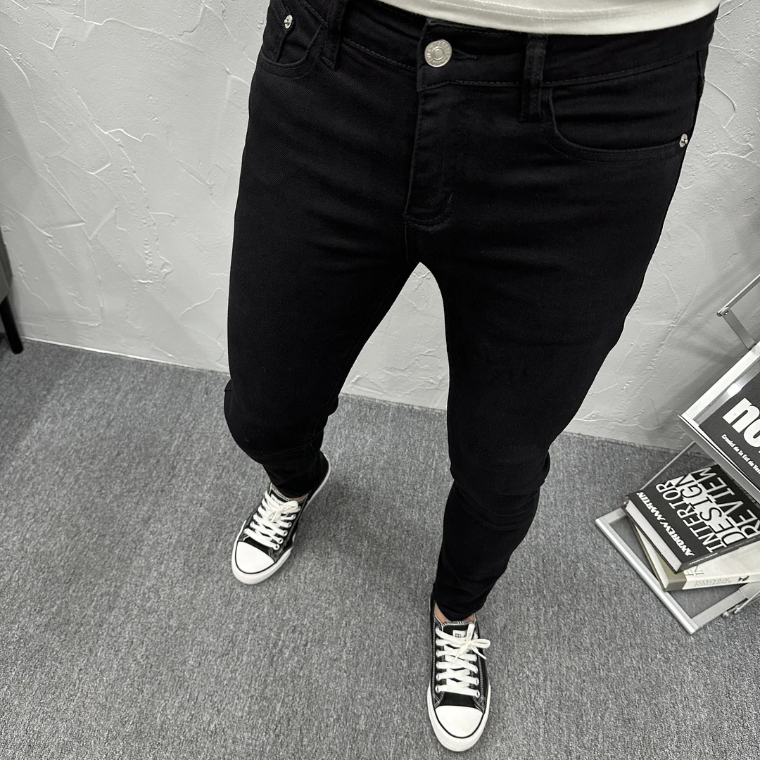 2025夏季薄款潮流时尚简约百搭黑色九分牛仔裤男韩版修身小脚弹力