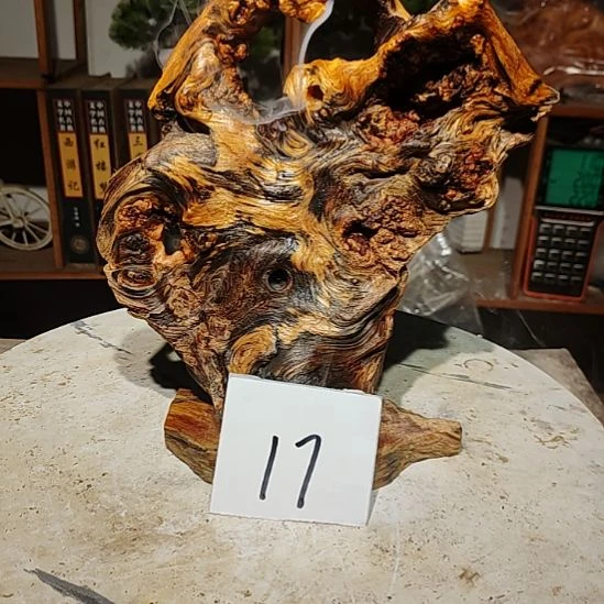 ****:松木17北沉香琥珀木天然造型山水摆件