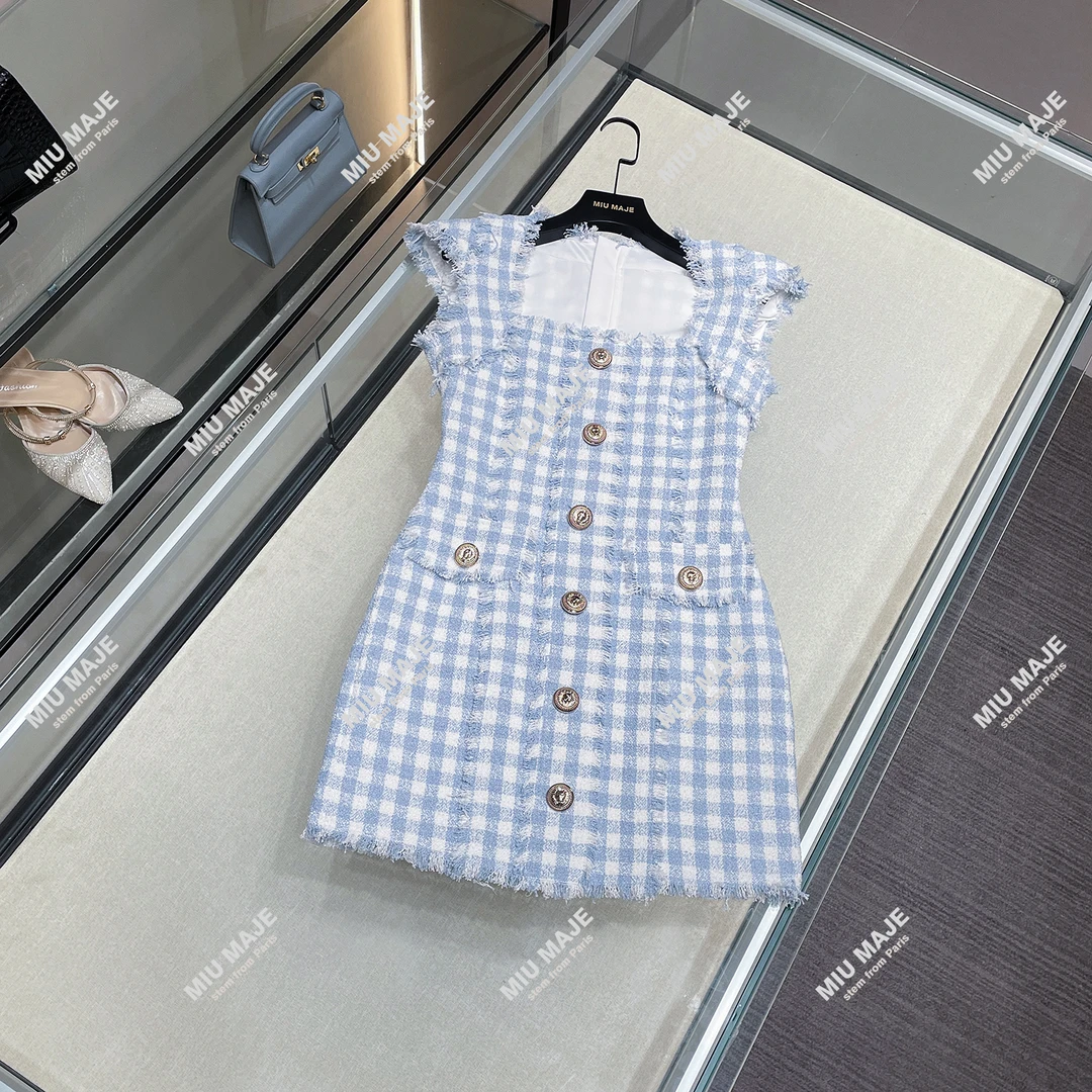 MIUMEM现货早春毛边收腰包臀短裙蓝白格纹小香风连衣裙DY4282