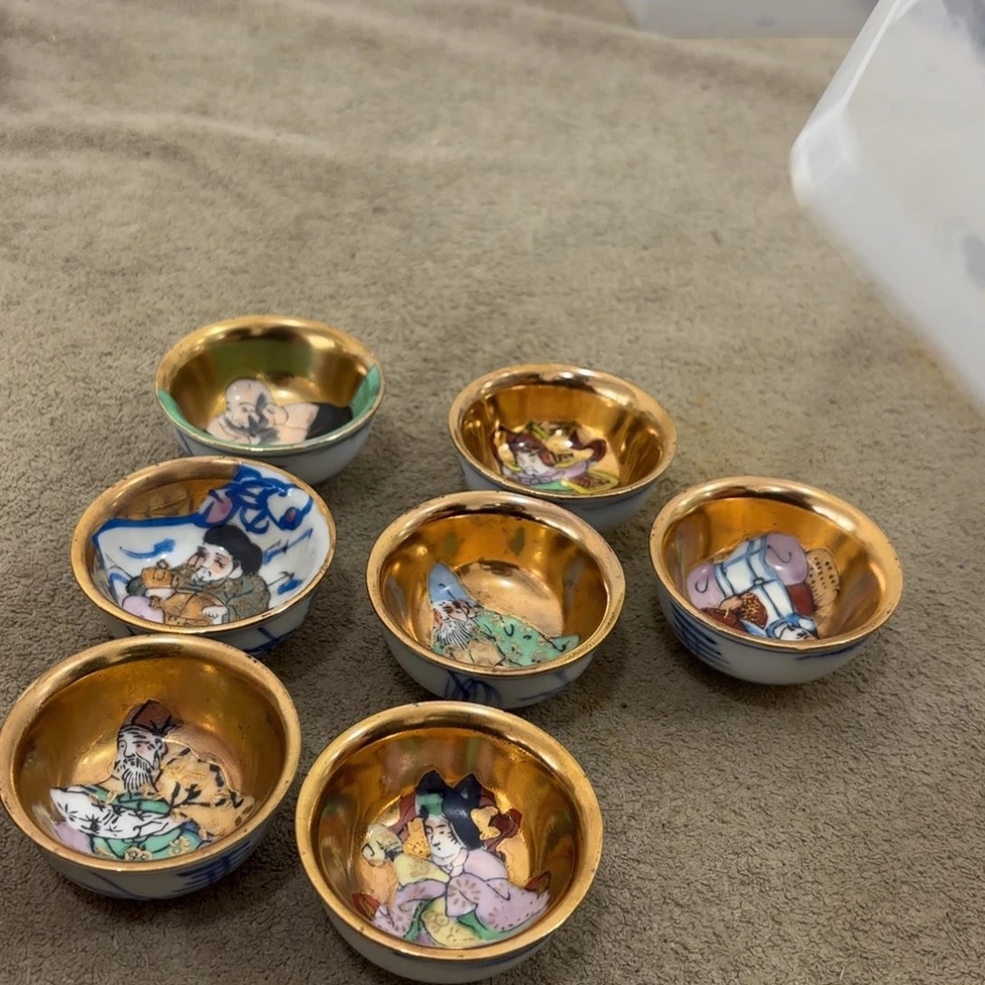 瓷片非常好看漂亮的物品