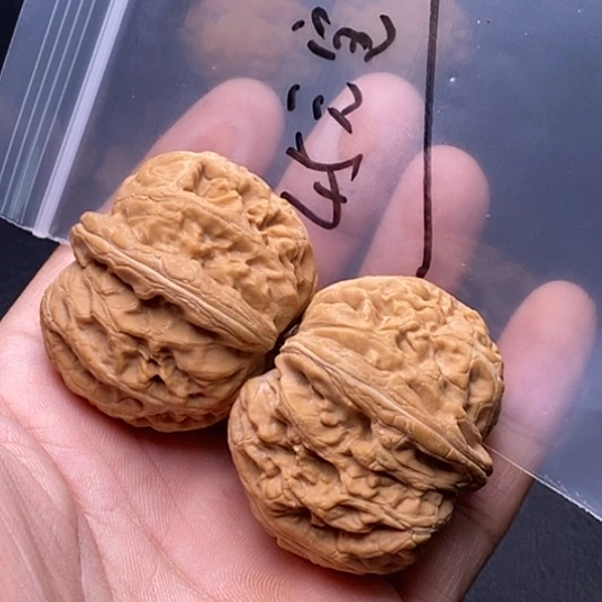 【闪购商品】吊坠文玩核桃元宝