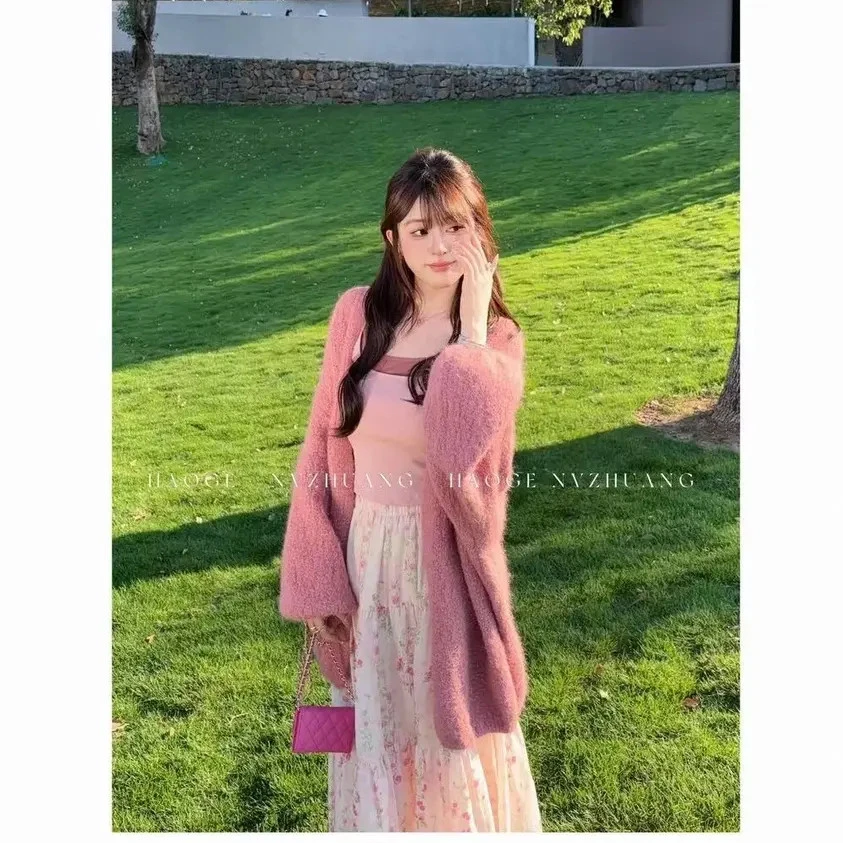 早秋新款慵懒风宽松中长款毛衣温柔百搭针织开衫女