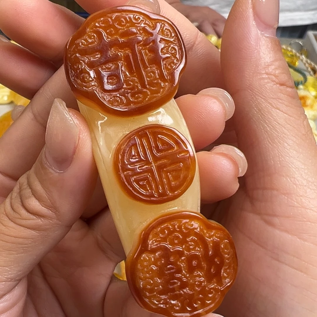 裸石蜜蜡未镶嵌蜜蜡