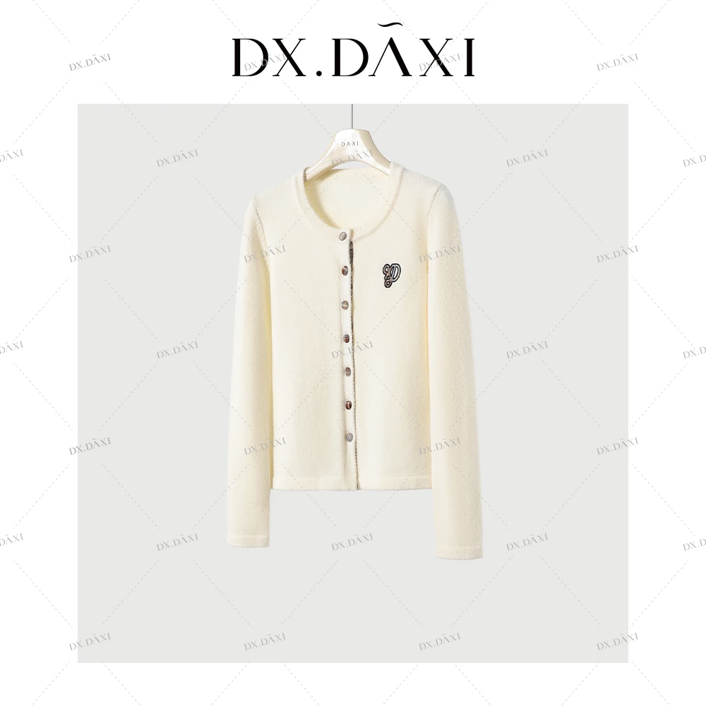 代大喜【格调派对】格纹撞色拼接针织开衫女2025秋新款时尚气质外套