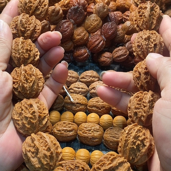 文玩核桃手串麻花八棱