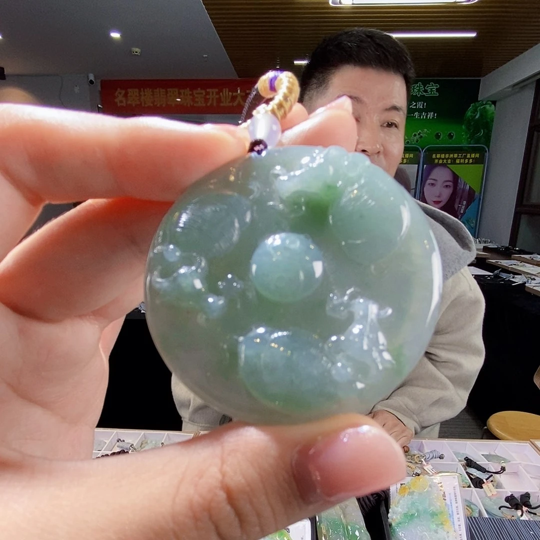 颈饰未镶嵌翡翠翡翠