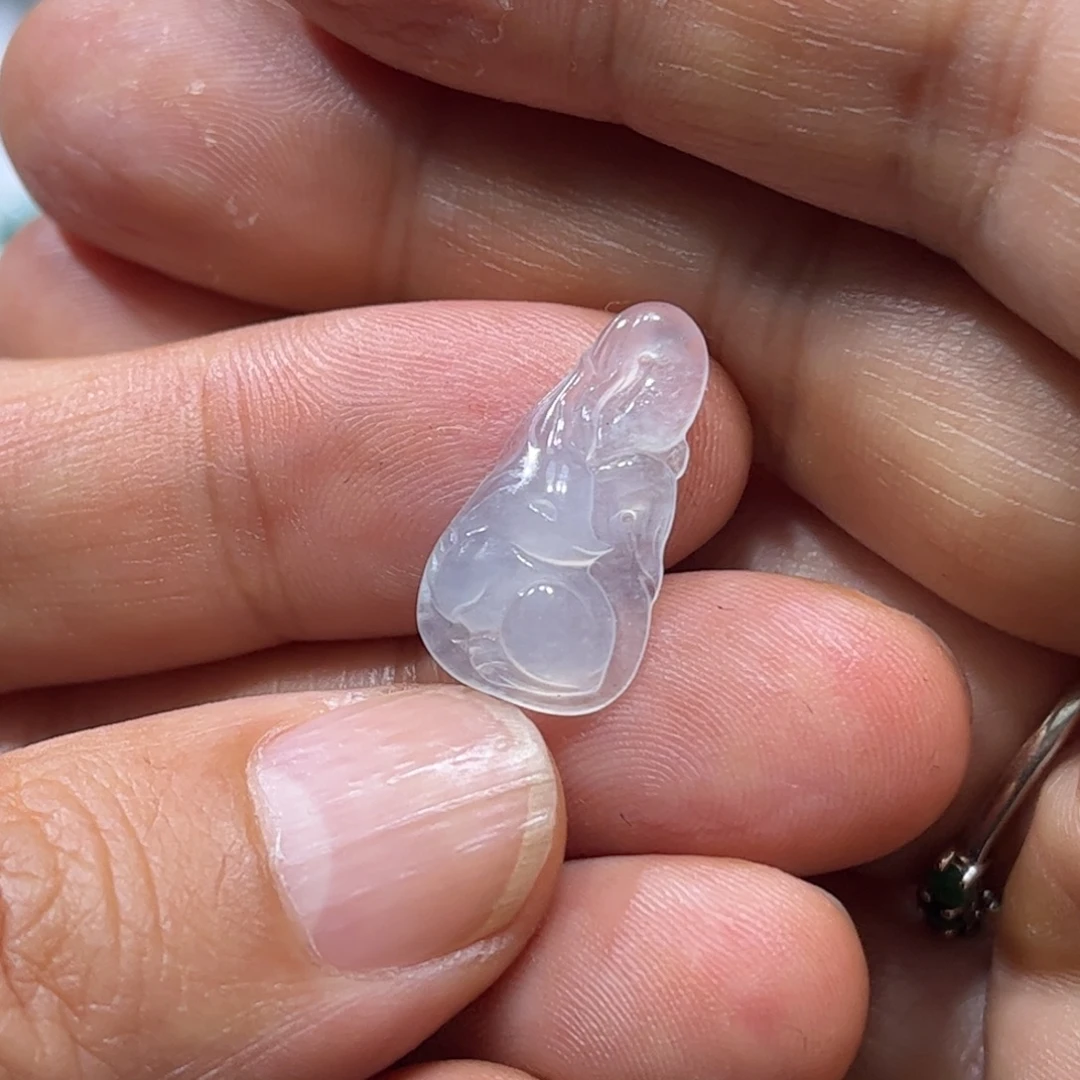 定制翡翠未镶嵌九尾