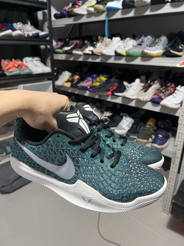 41码篮球鞋 二手正品(图5必看)