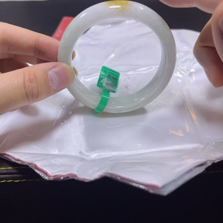 翡翠手镯未镶嵌天然A货翡翠缅料手镯多样性发货团购发一件