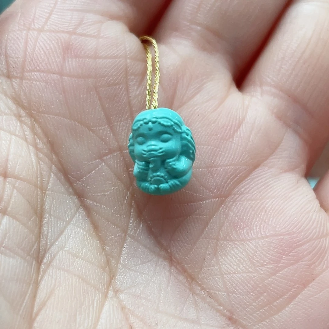 绿松石颈饰未镶嵌