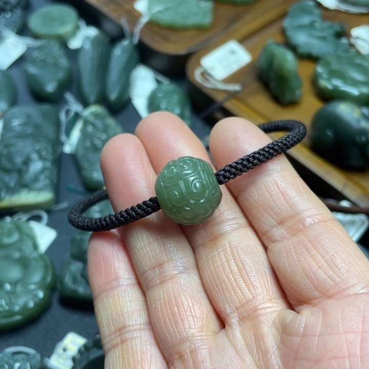 岫岩老玉（透闪石质玉）手链未镶嵌