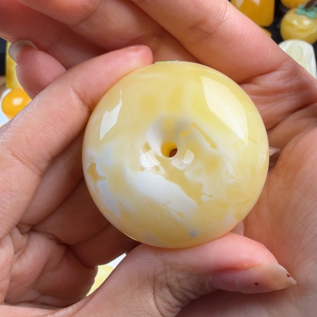 琥珀未镶嵌颈饰纯天然琥珀蜜蜡无优化