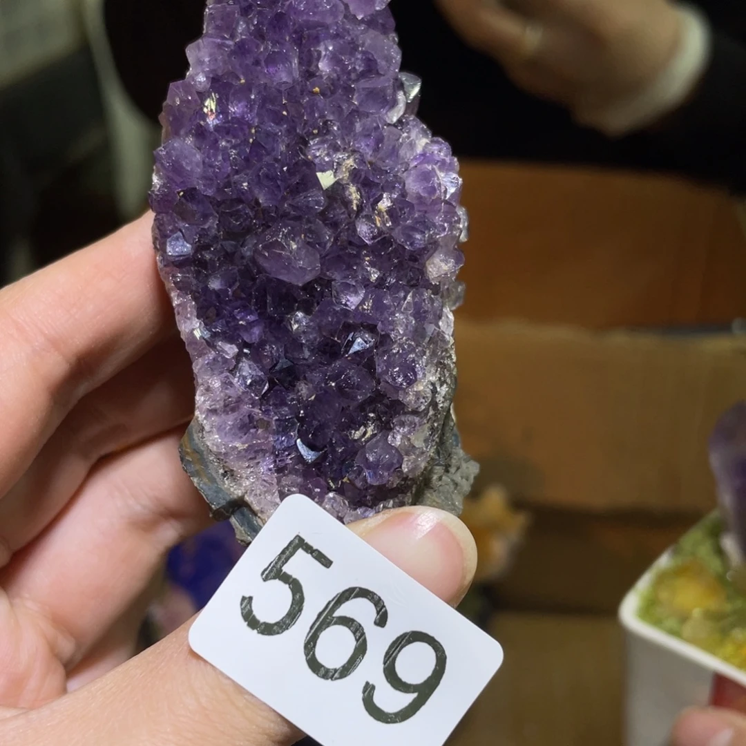 未镶嵌珠宝半成品水晶