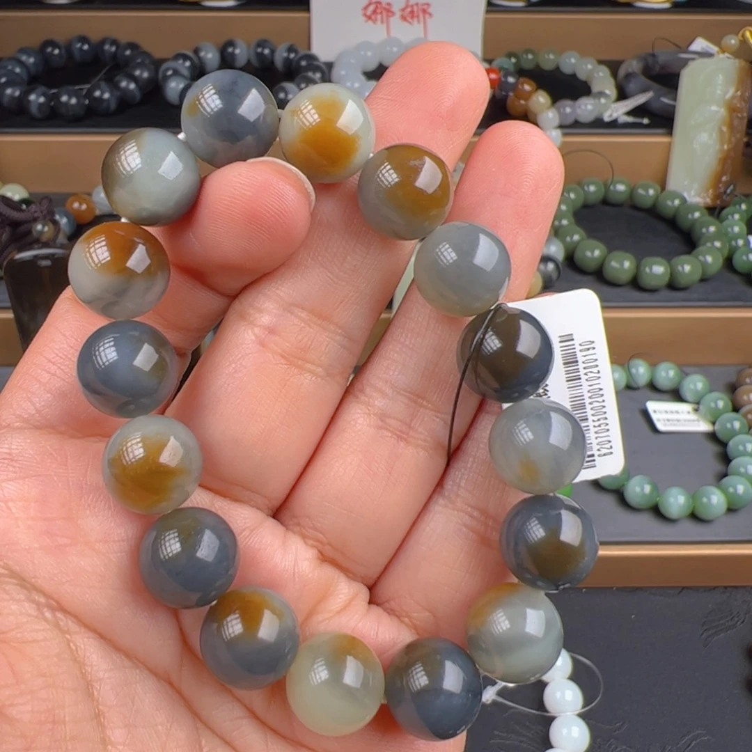 和田玉未镶嵌颈饰新疆若羌楼兰三色卡12色标