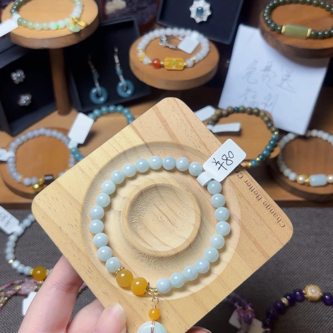 翡翠未镶嵌颈饰福利