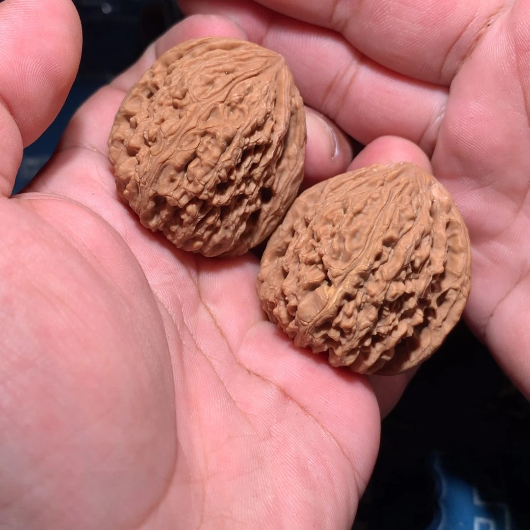 文玩核桃吊坠邢****翔南疆 900