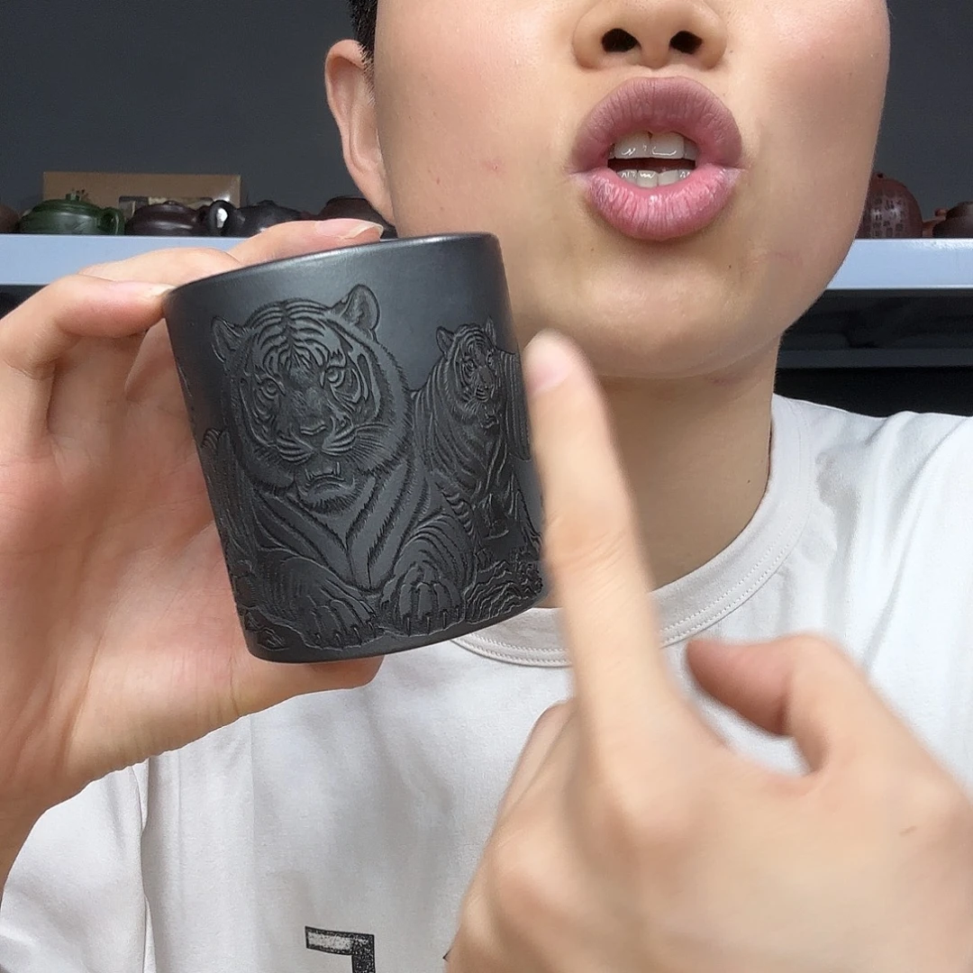 茶壶底槽青民间手艺人全手工制作