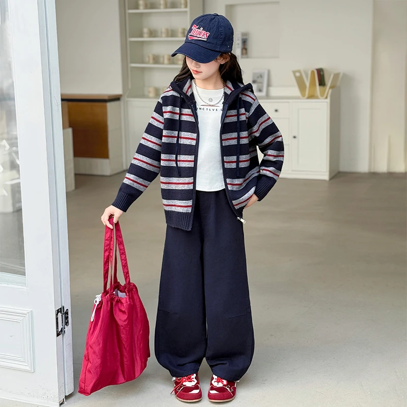 女童秋装套装2025新款韩版时髦中大童休闲女孩拼色条纹毛衣两件套