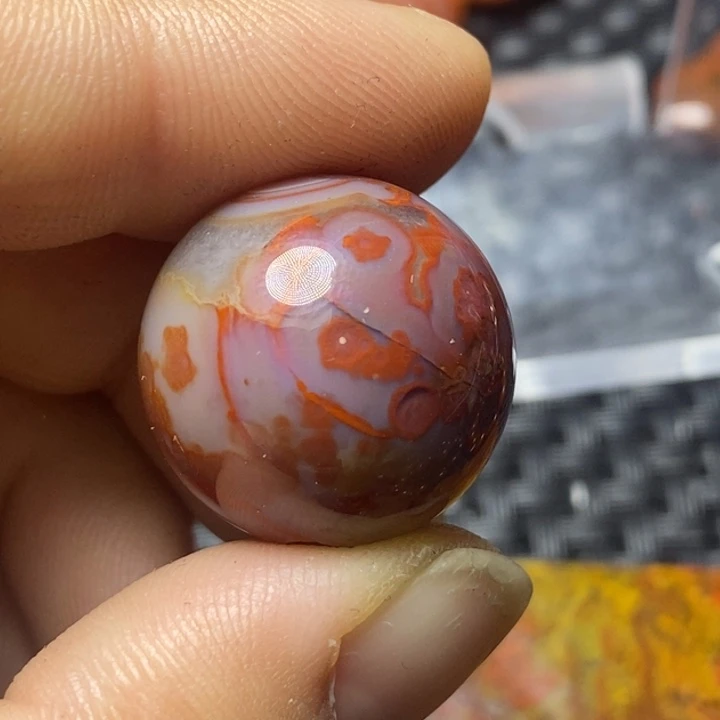 玛瑙/玉髓颈饰未镶嵌富**?