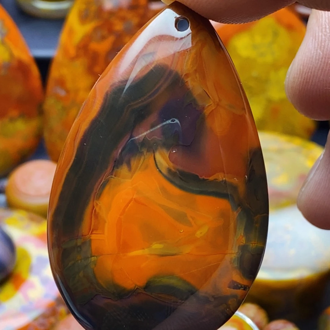 玛瑙/玉髓颈饰未镶嵌旺*