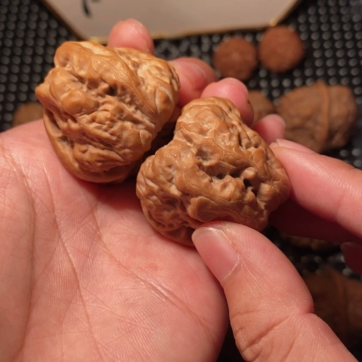 初***始把件文玩核桃蛙王大蹬腿
