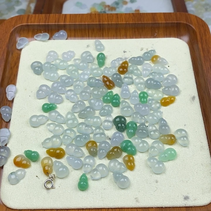 翡翠散珠葫芦任甜