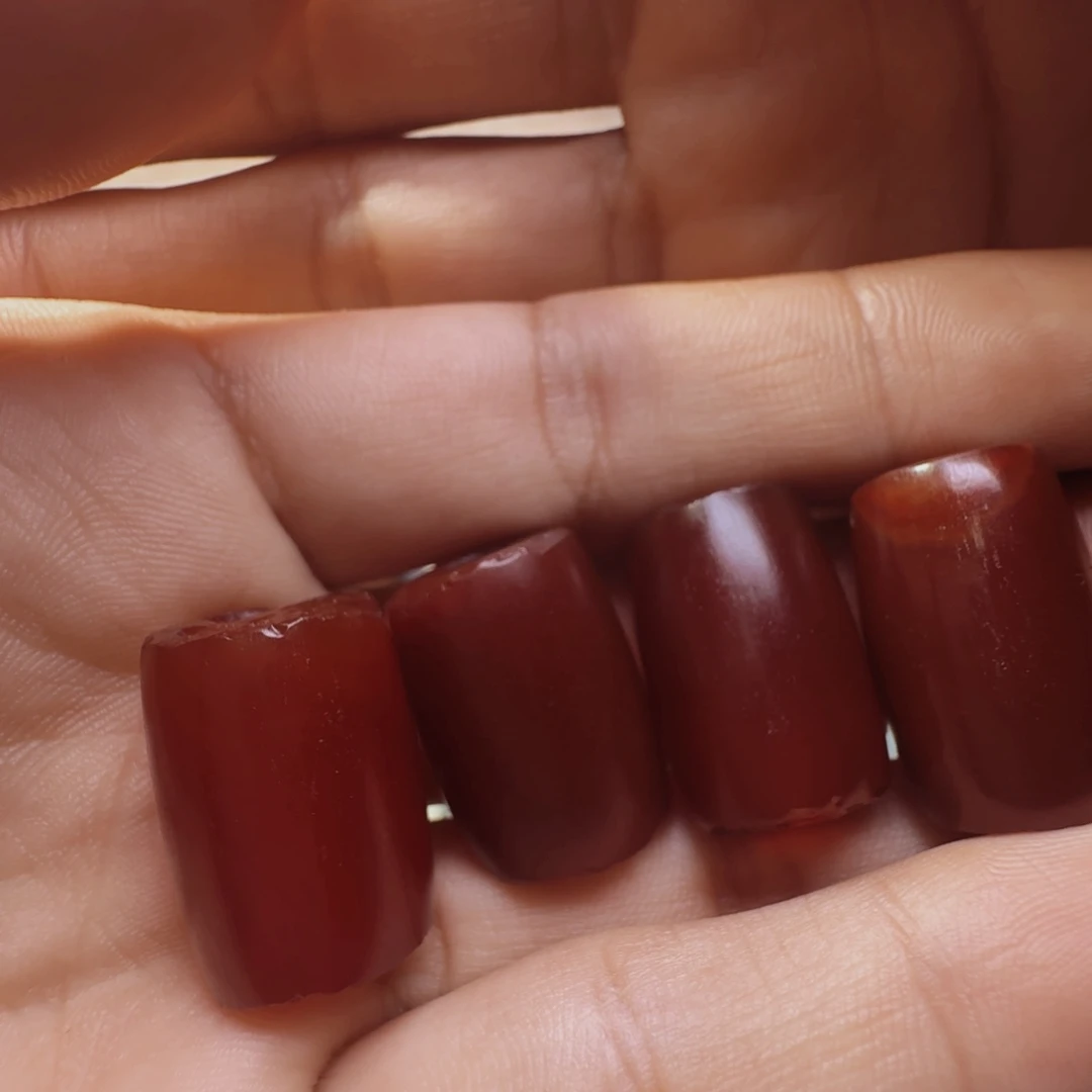 鼎***电玛瑙/玉髓合金笔搁