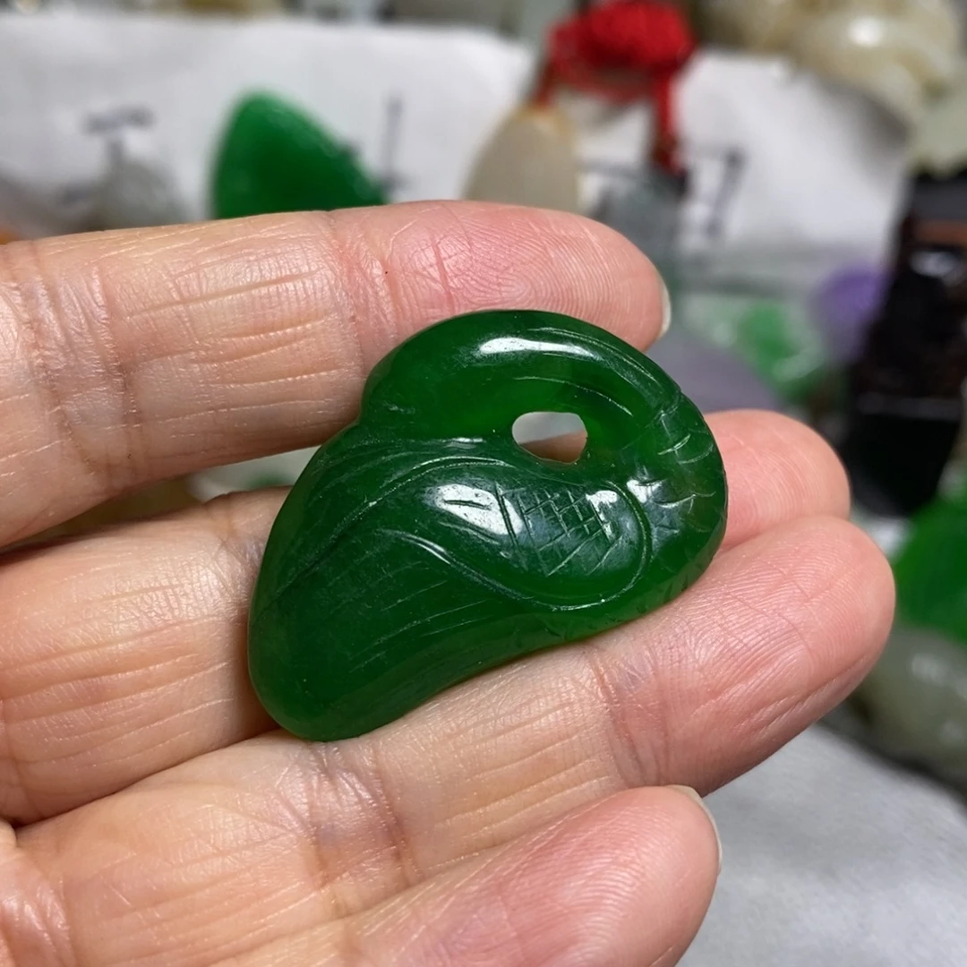 和田玉（糖玉）未镶嵌颈饰