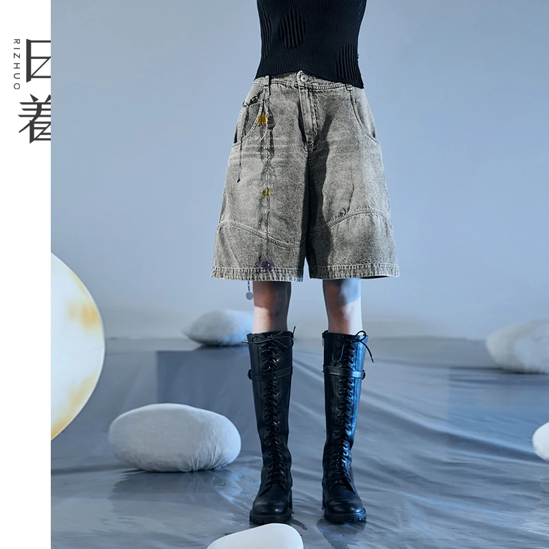 日着原创2025夏季新款做旧高腰显瘦拼接不规则牛仔短裤女RD2627N3