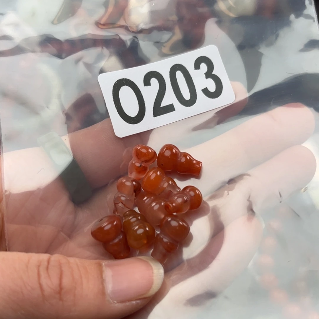 南红玛瑙珠宝奇石未镶嵌