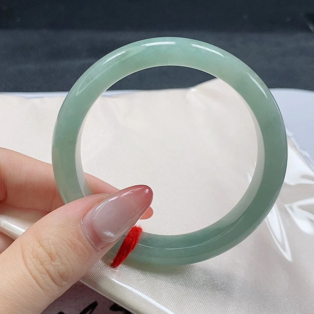 【闪购商品】翡翠手镯未镶嵌327号