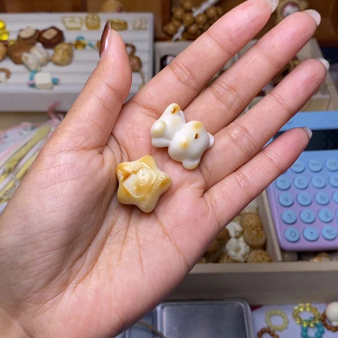 猴头核桃吊坠星星小熊