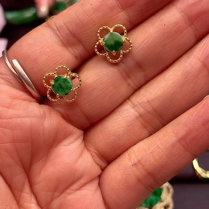 翡翠颈饰银S925镶嵌翡翠