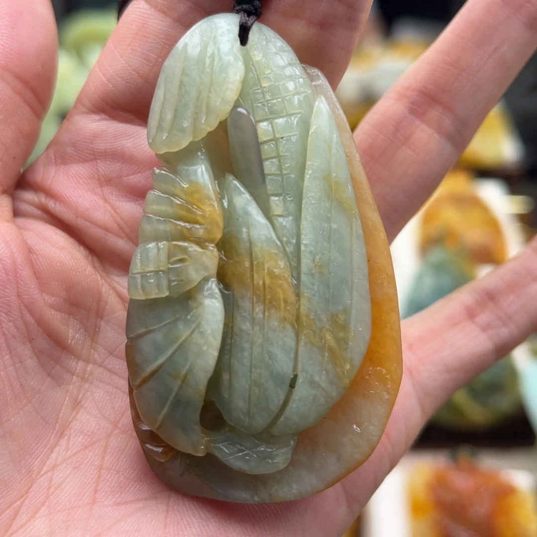 岫玉未镶嵌挂件挂件