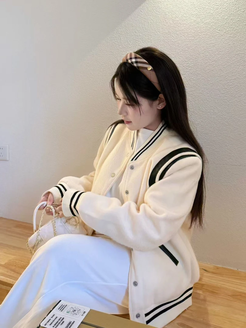 秋冬时尚美式学院风撞色宽松百搭情侣款外套棒球服男女同款LW004