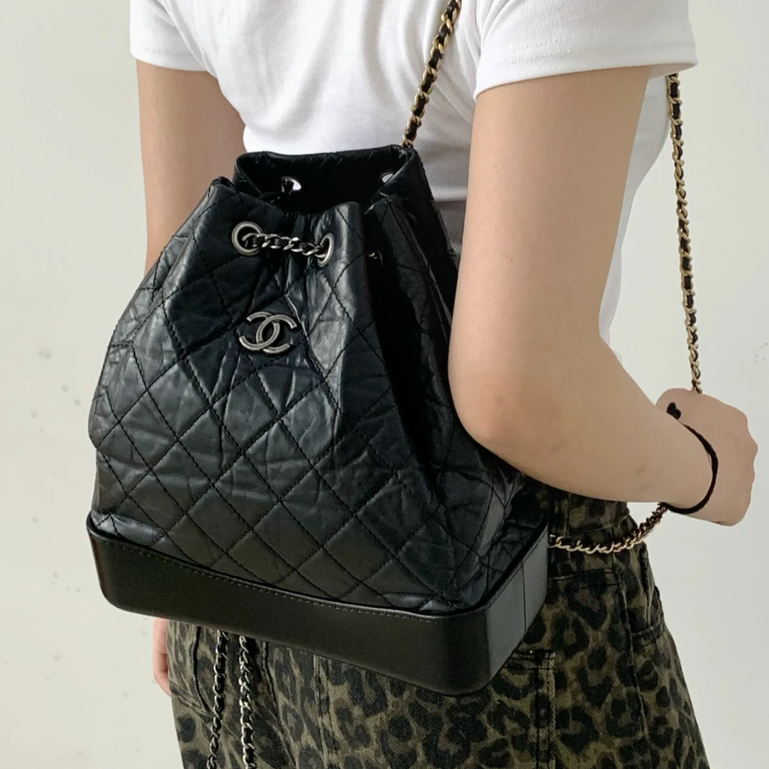 95新 Chanel/香奈儿 中号 香奈儿/双肩包/2510